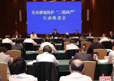 无锡开展耕地；；ぁ叭崃窖稀毙卸 打造墟落振兴新引擎